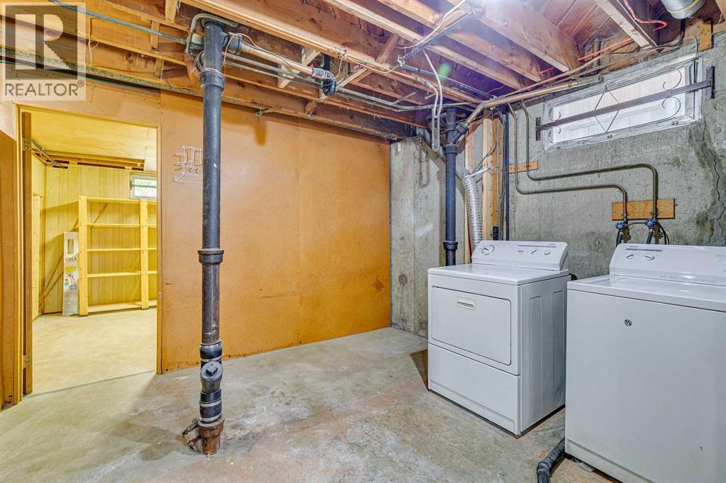 10415 8 Street SW - 25