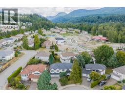 3315 El Casa Court, Coquitlam, BC V3E2P9 Photo 30