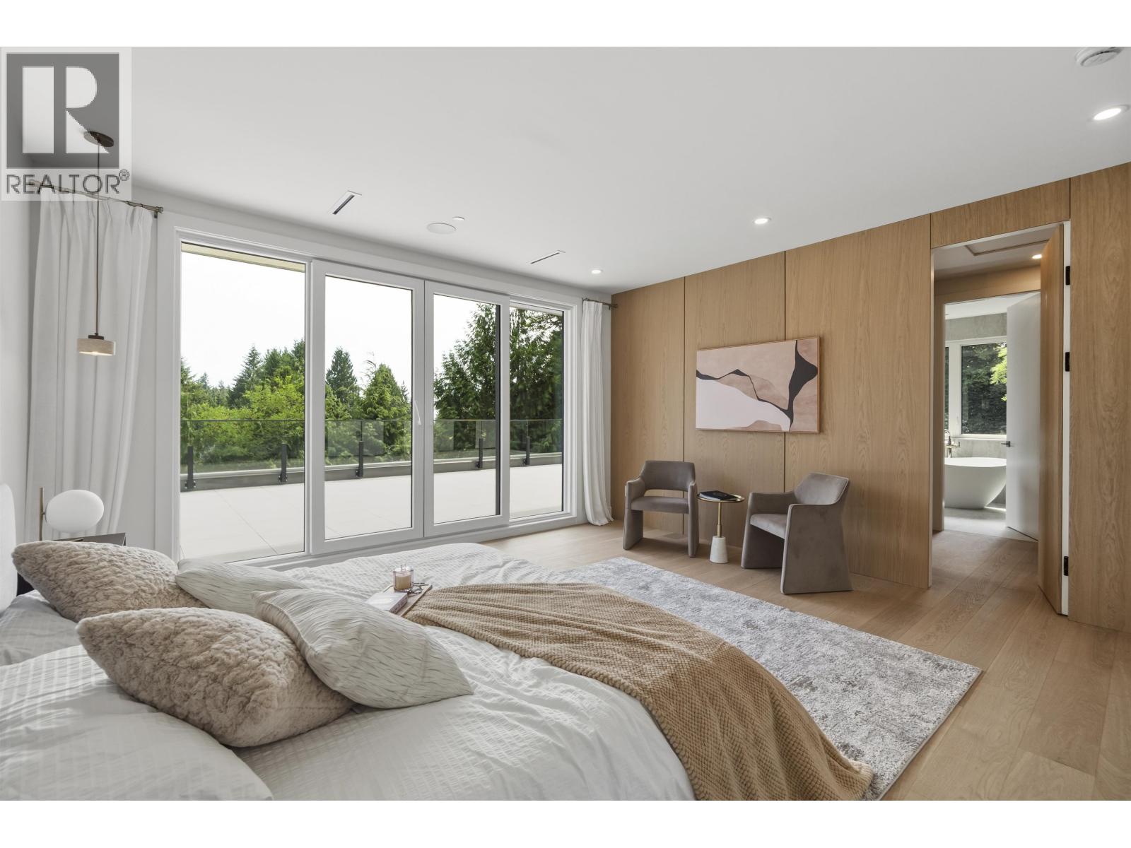 74 LAURIE CRESCENT, West Vancouver