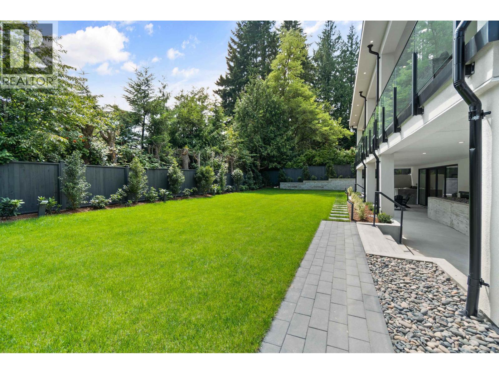 74 LAURIE CRESCENT, West Vancouver