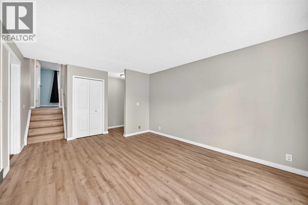 19 Falshire Drive NE - 16