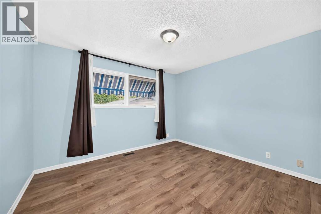 19 Falshire Drive NE - 18