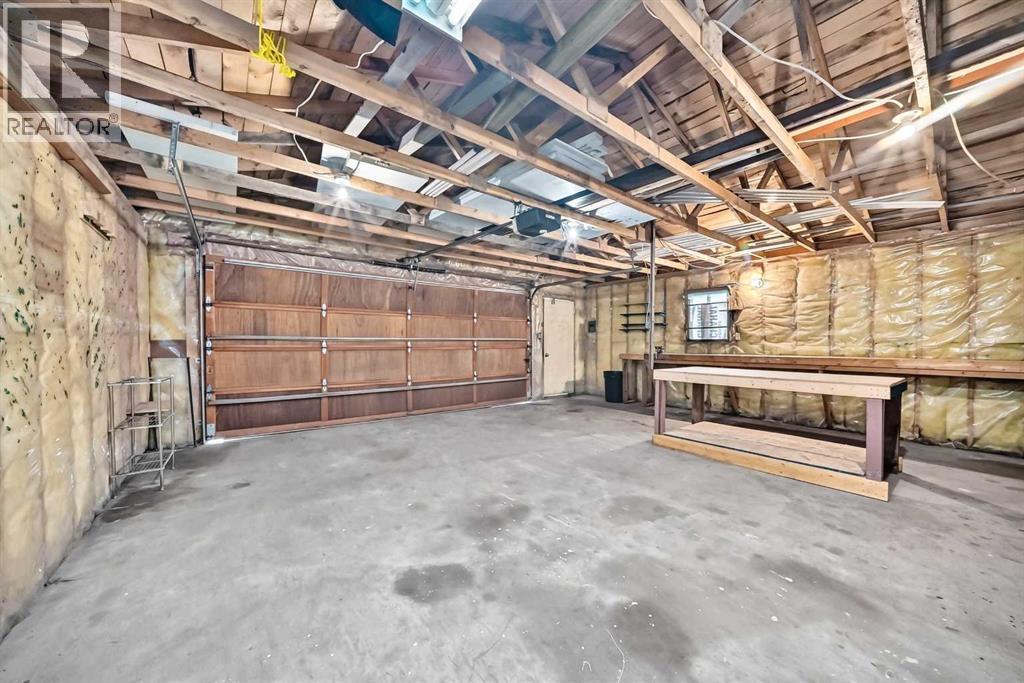 19 Falshire Drive NE - 41