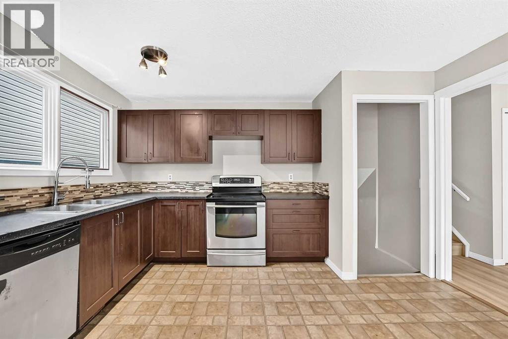 19 Falshire Drive NE - 7
