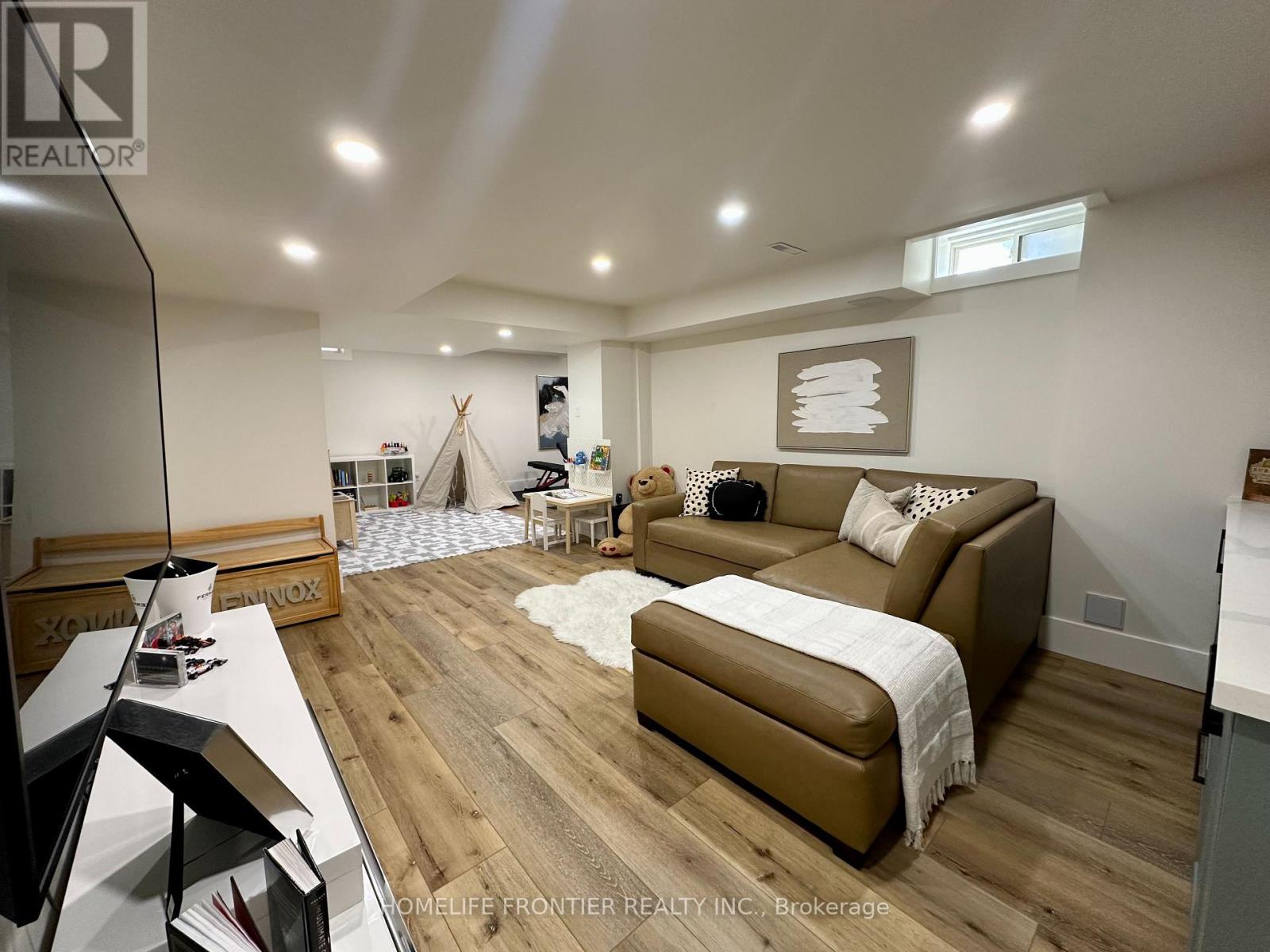 62 RUSSELL BARTON LANE - 25