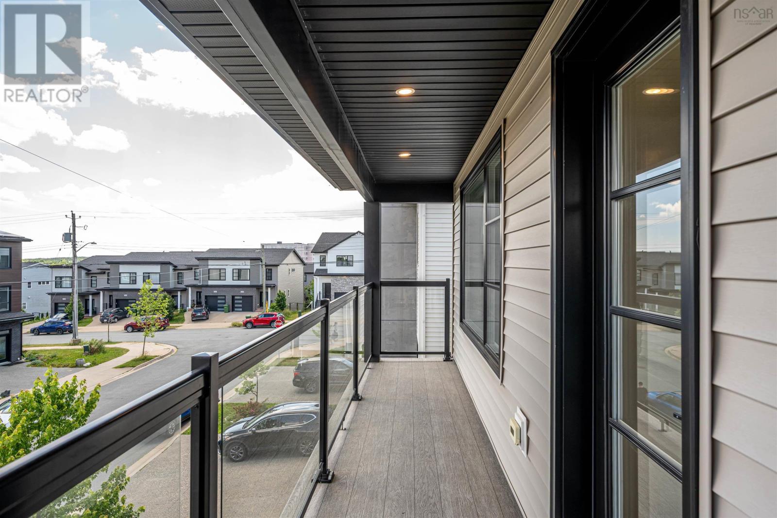 Property 37 of 49 of 89 Darjeeling Drive
