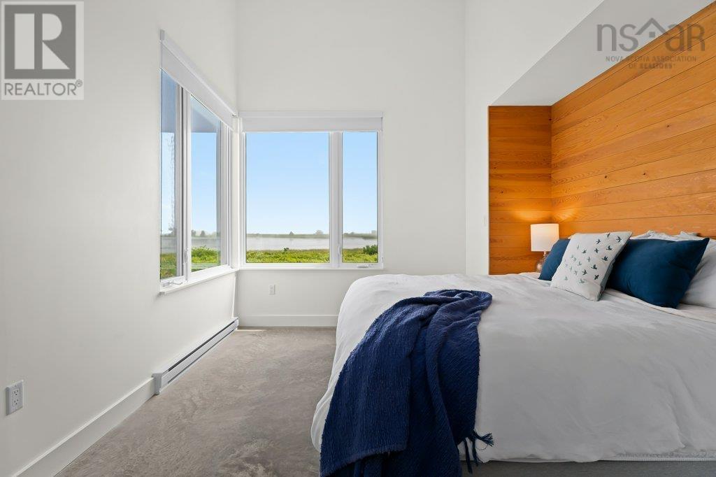 Property 33 of 44 of 81 Hirtle Beach Road