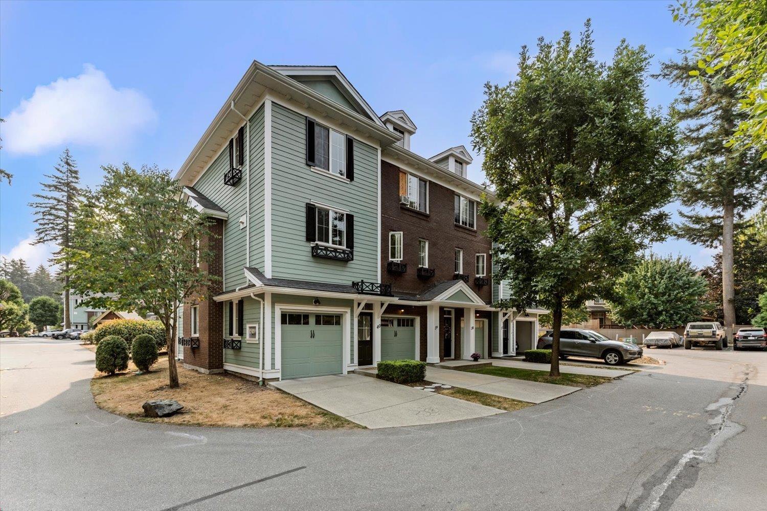39 5805 SAPPERS WAY, Garrison Crossing