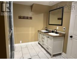 254 Hollingsworth Drive, Bridgewater, NS B4V3V2 Photo 24