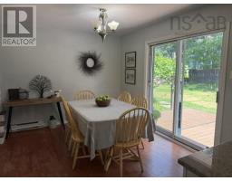 4pc Bathroom - 254 Hollingsworth Drive, Bridgewater, NS B4V3V2 Photo 6