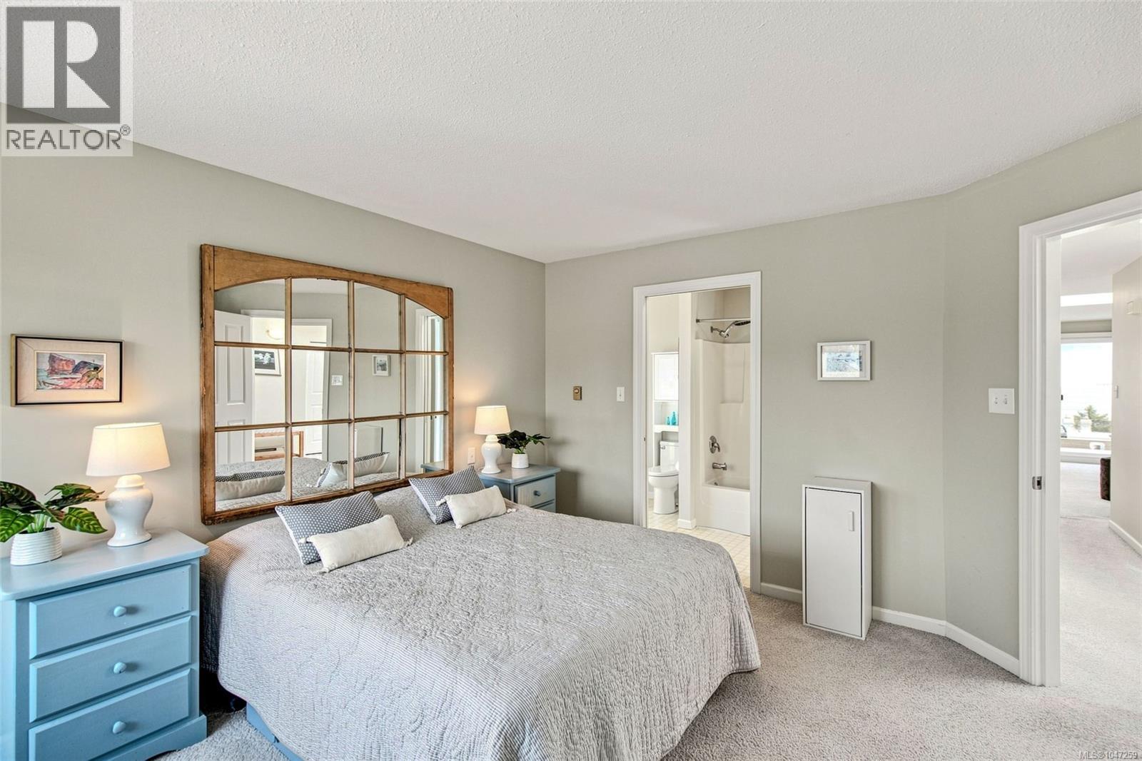 #218 330 Dogwood St - 24