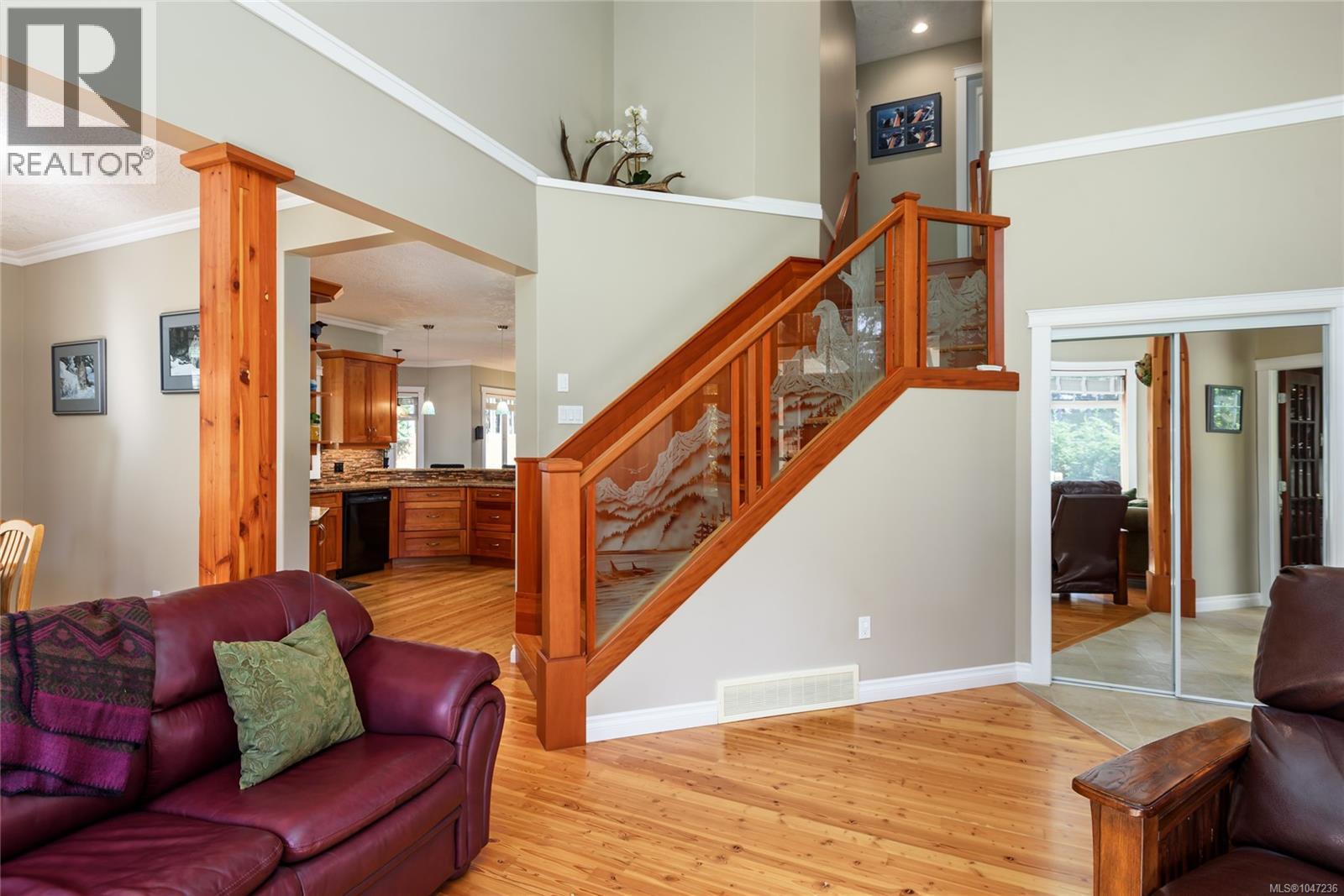 2042 Stevedor Rd - Image 27