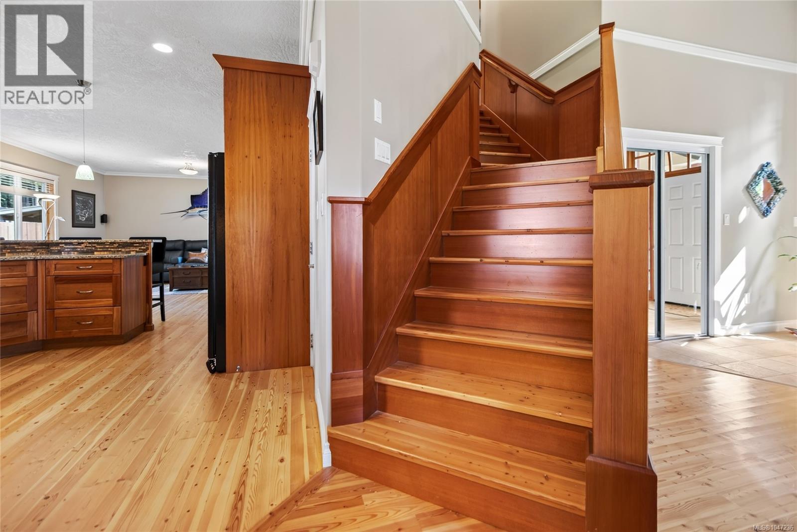 2042 Stevedor Rd - Image 31