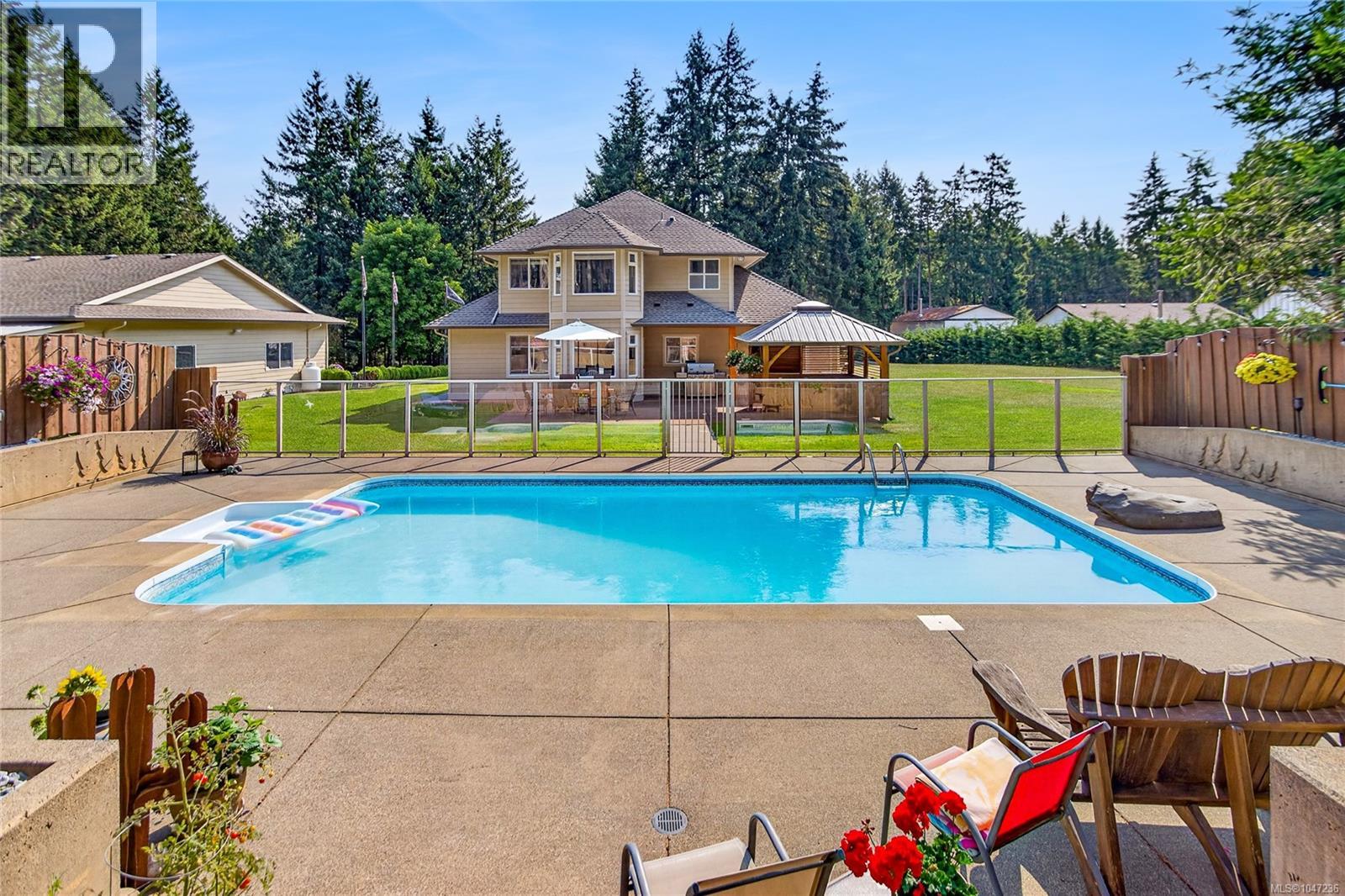 2042 Stevedor Rd - Image 41
