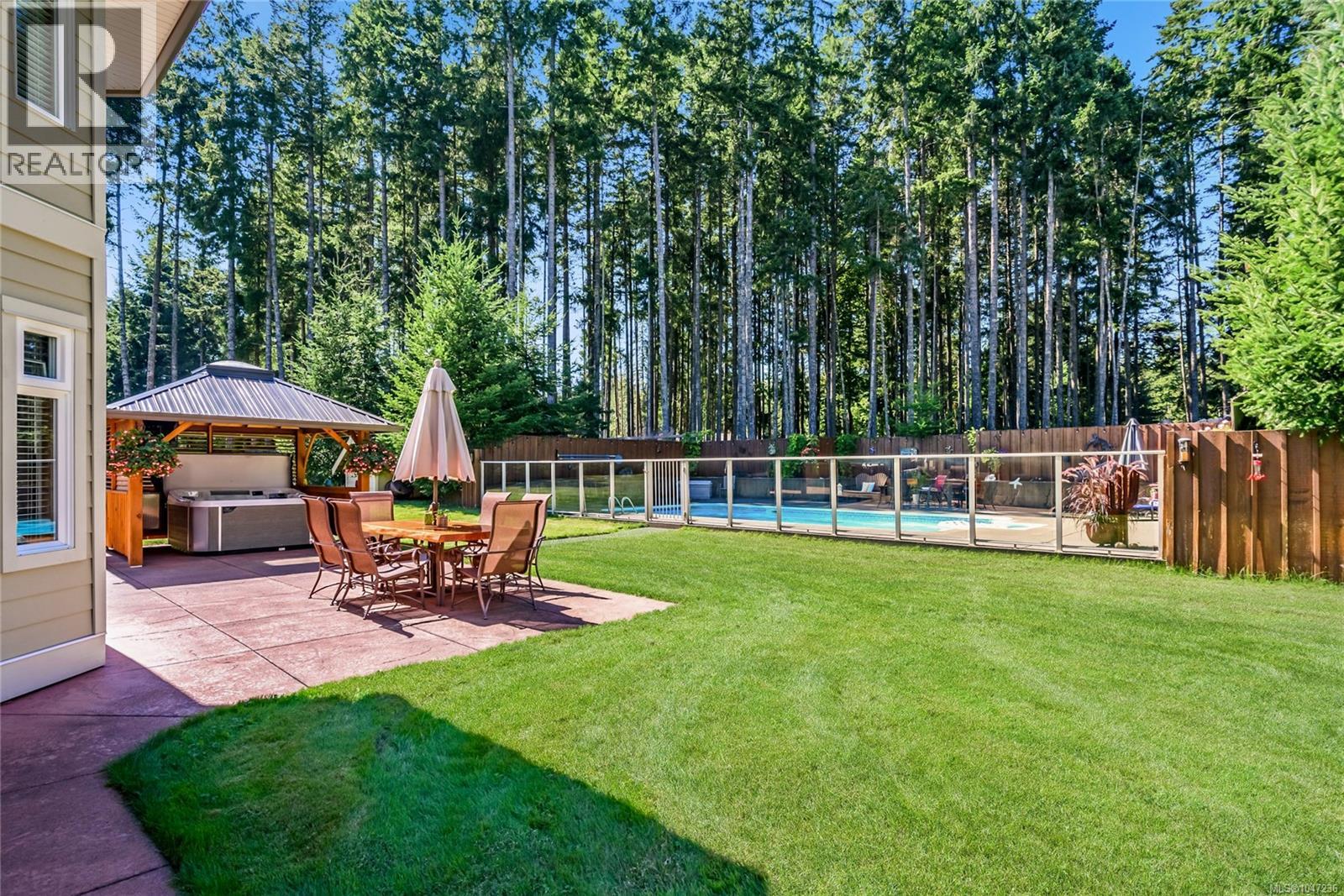 2042 Stevedor Rd - Image 45