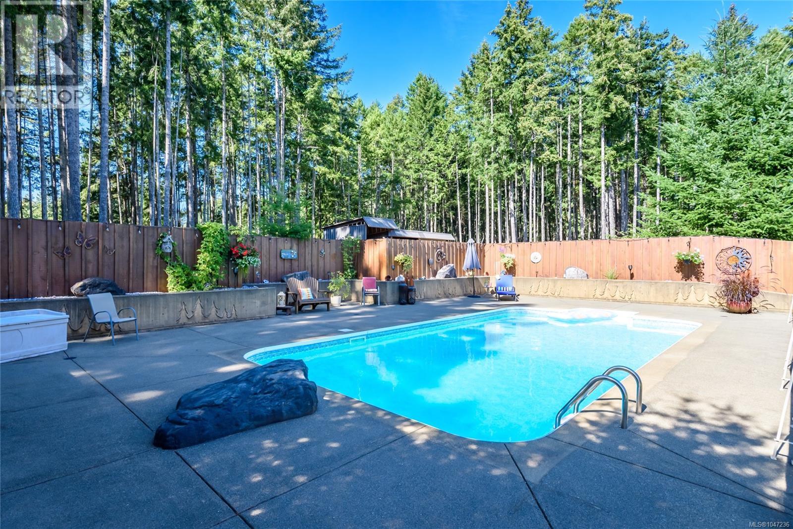 2042 Stevedor Rd - Image 53