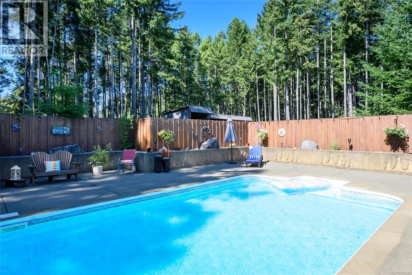 2042 Stevedor Rd - Image 55