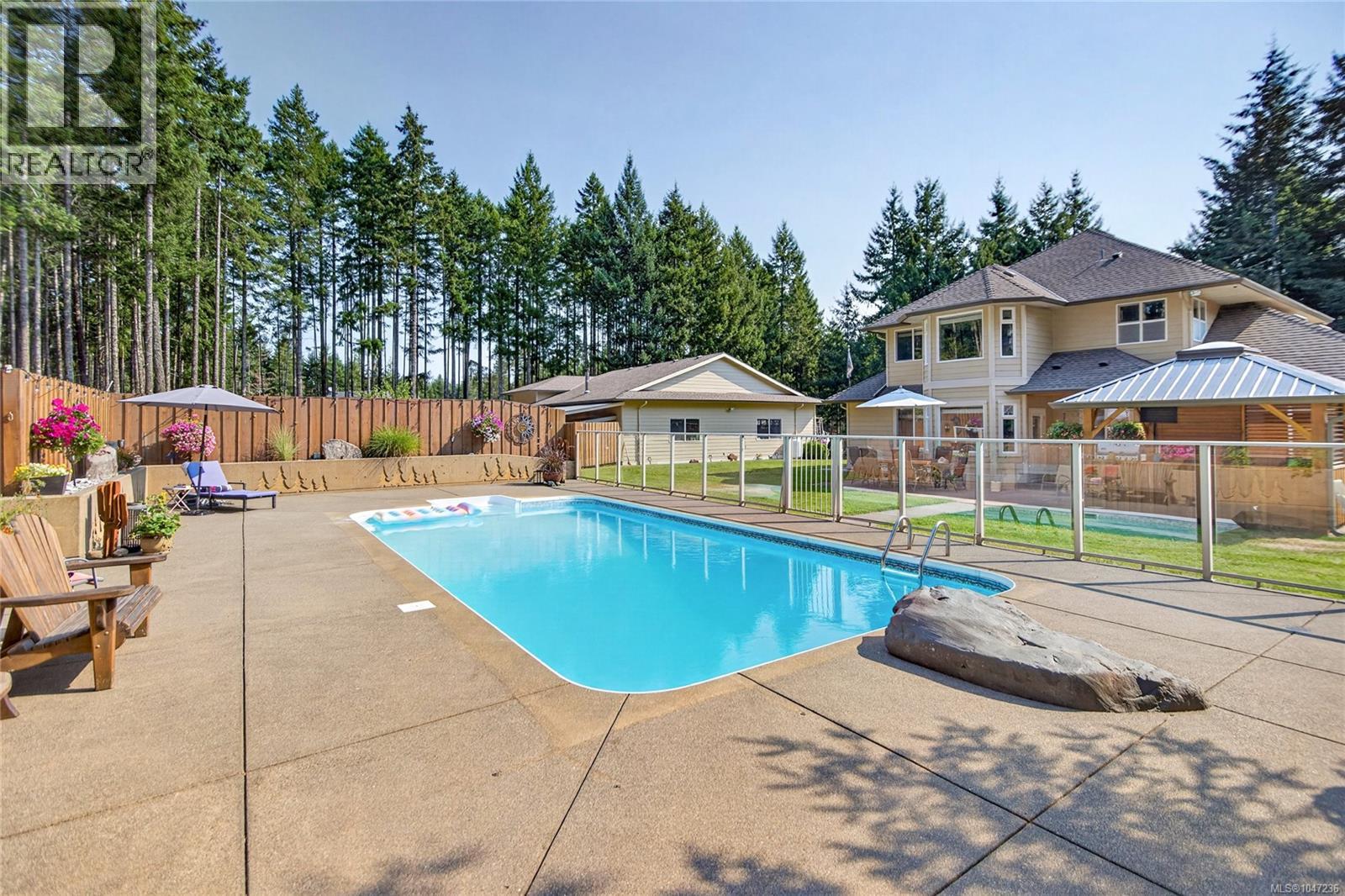 2042 Stevedor Rd - Image 57