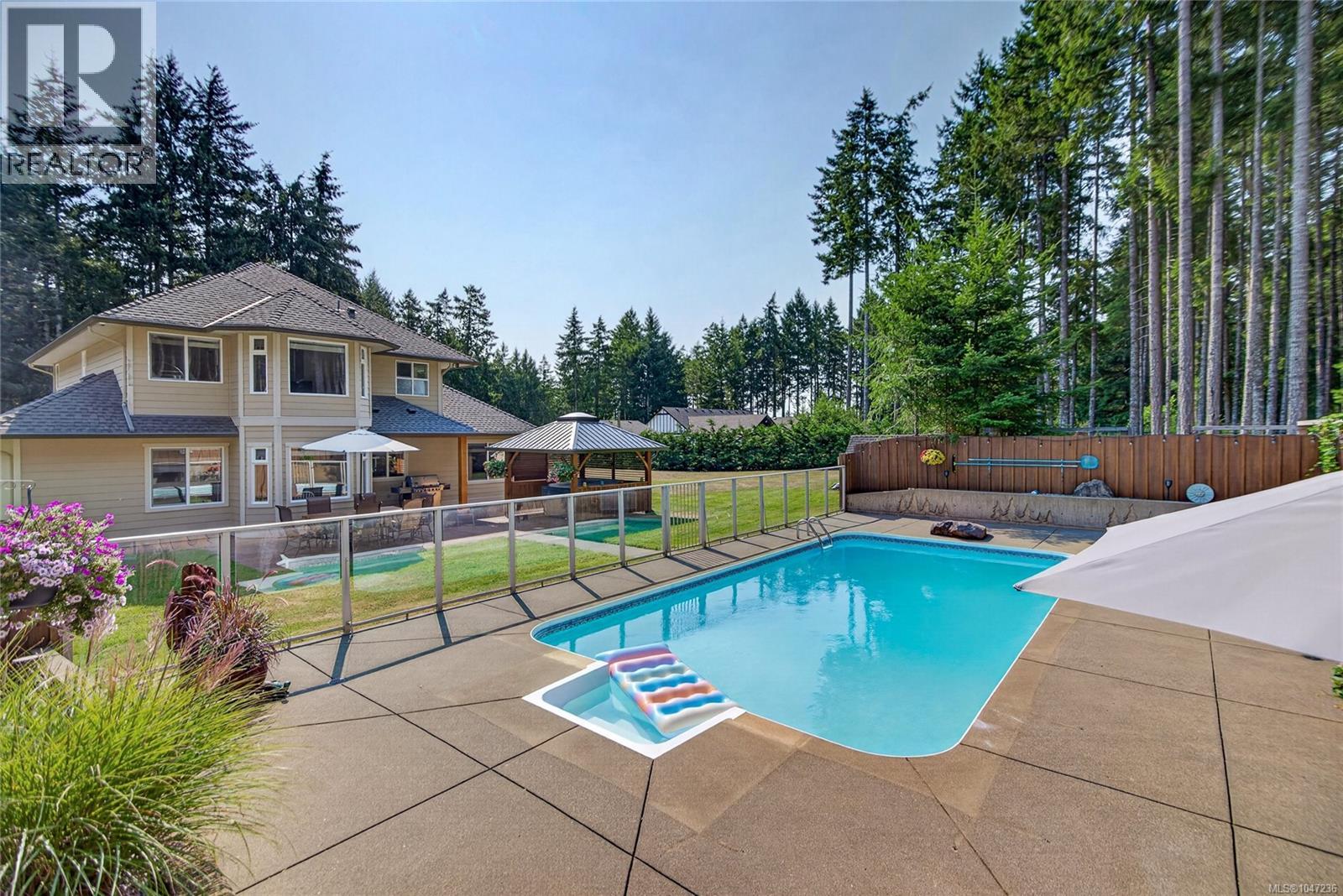 2042 Stevedor Rd - Image 60