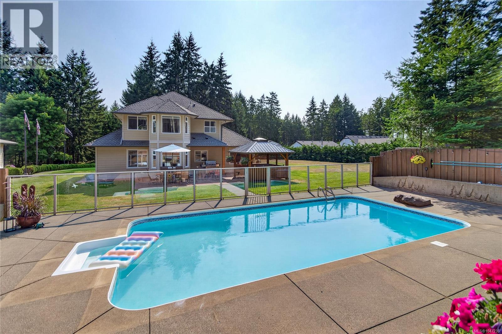 2042 Stevedor Rd - Image 61