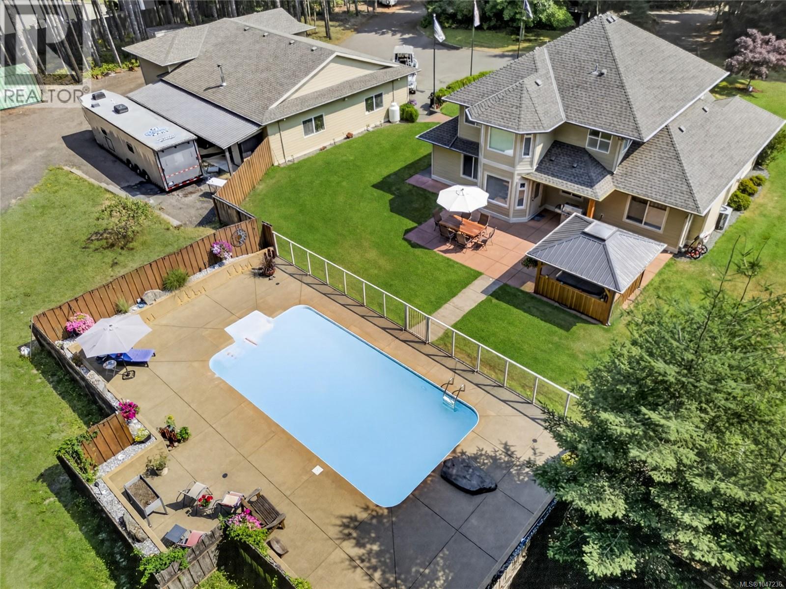 2042 Stevedor Rd - Image 65