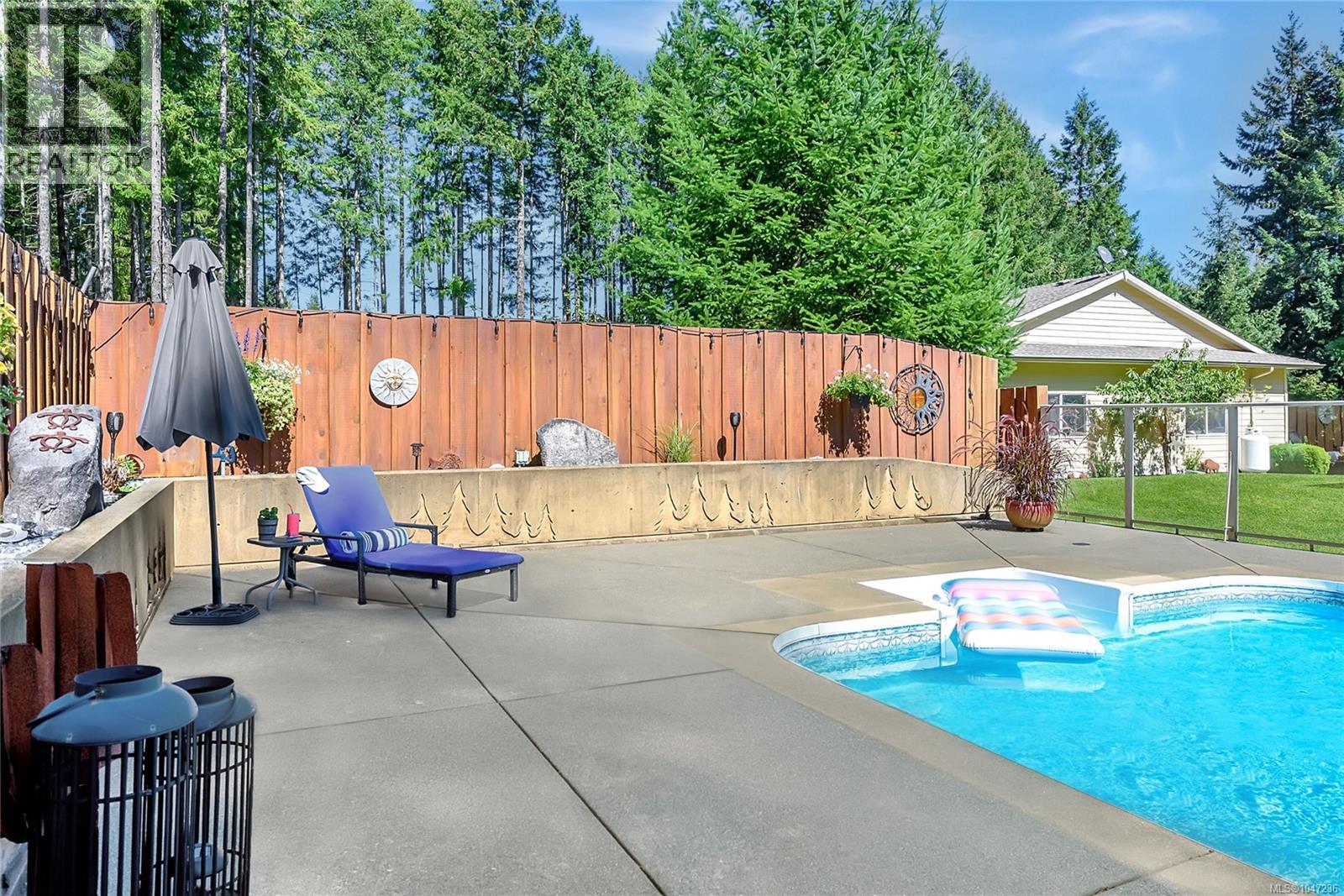 2042 Stevedor Rd - Image 68