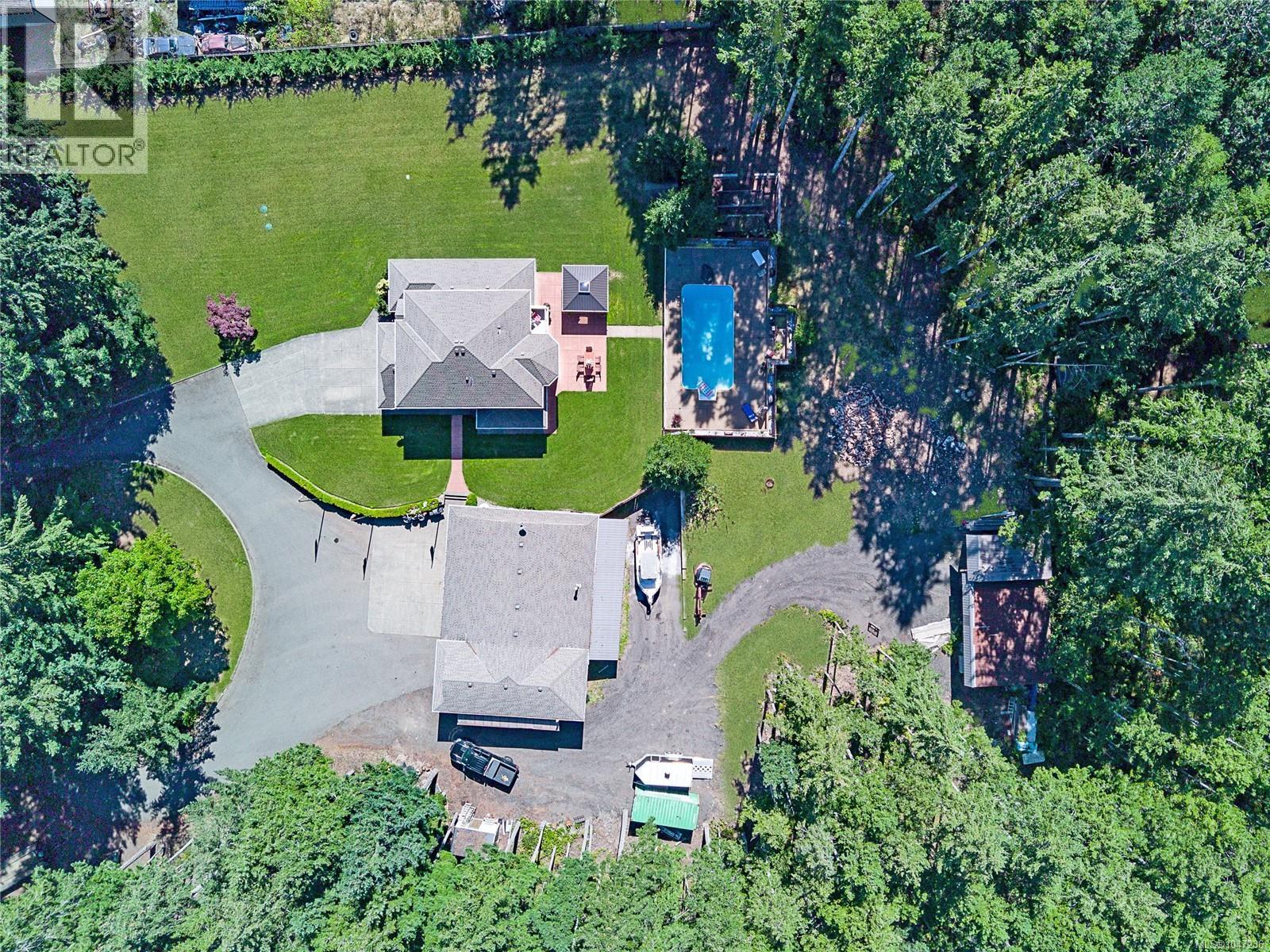 2042 Stevedor Rd - Image 70
