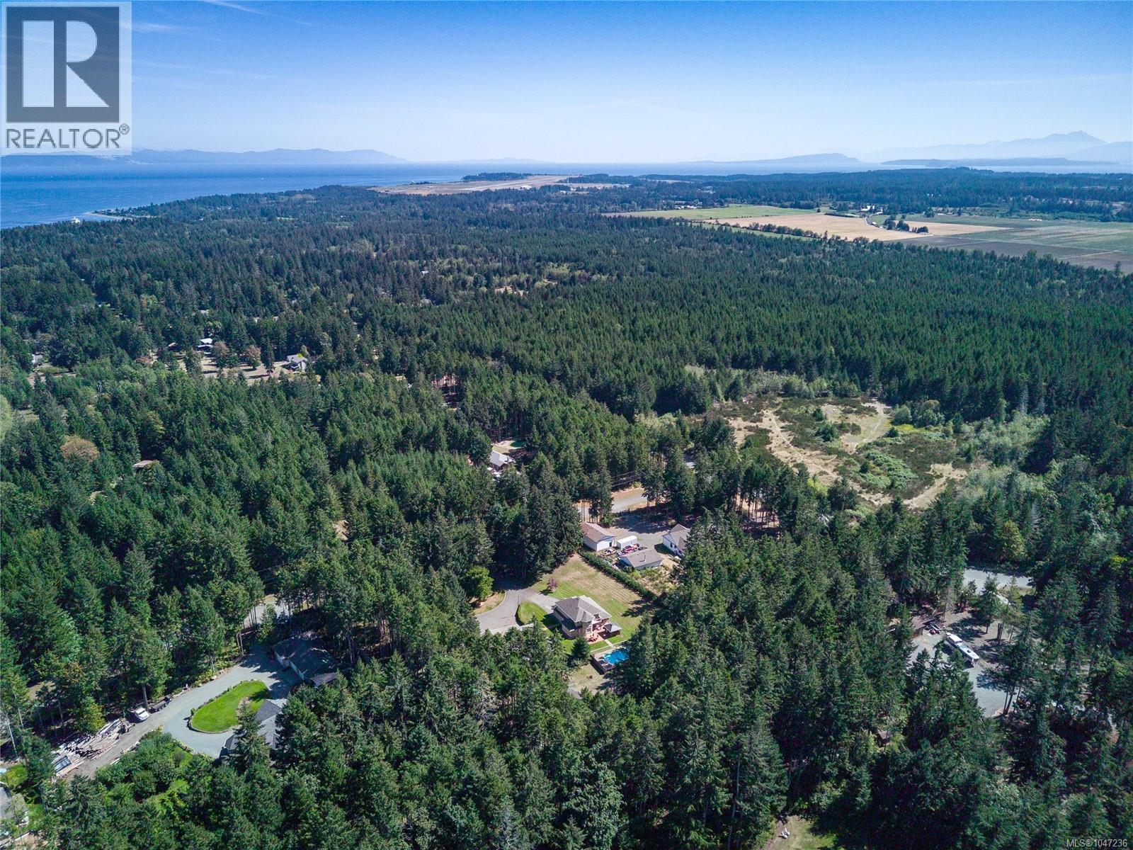 2042 Stevedor Rd - Image 78