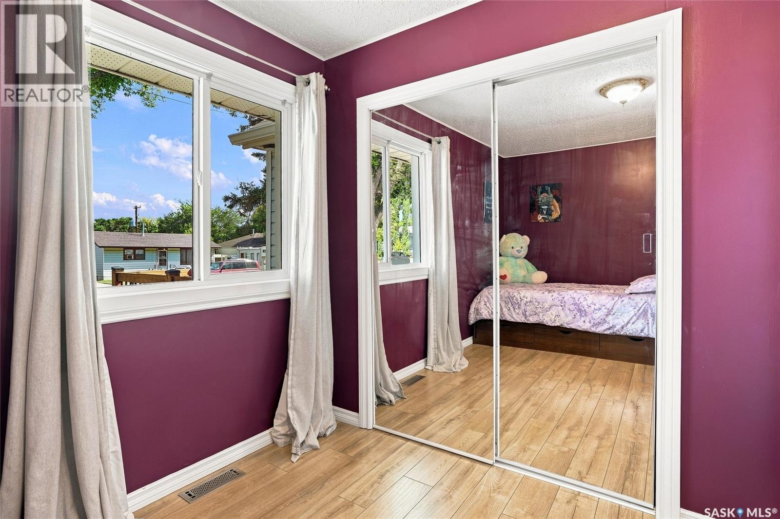 503 P AVENUE N - 14