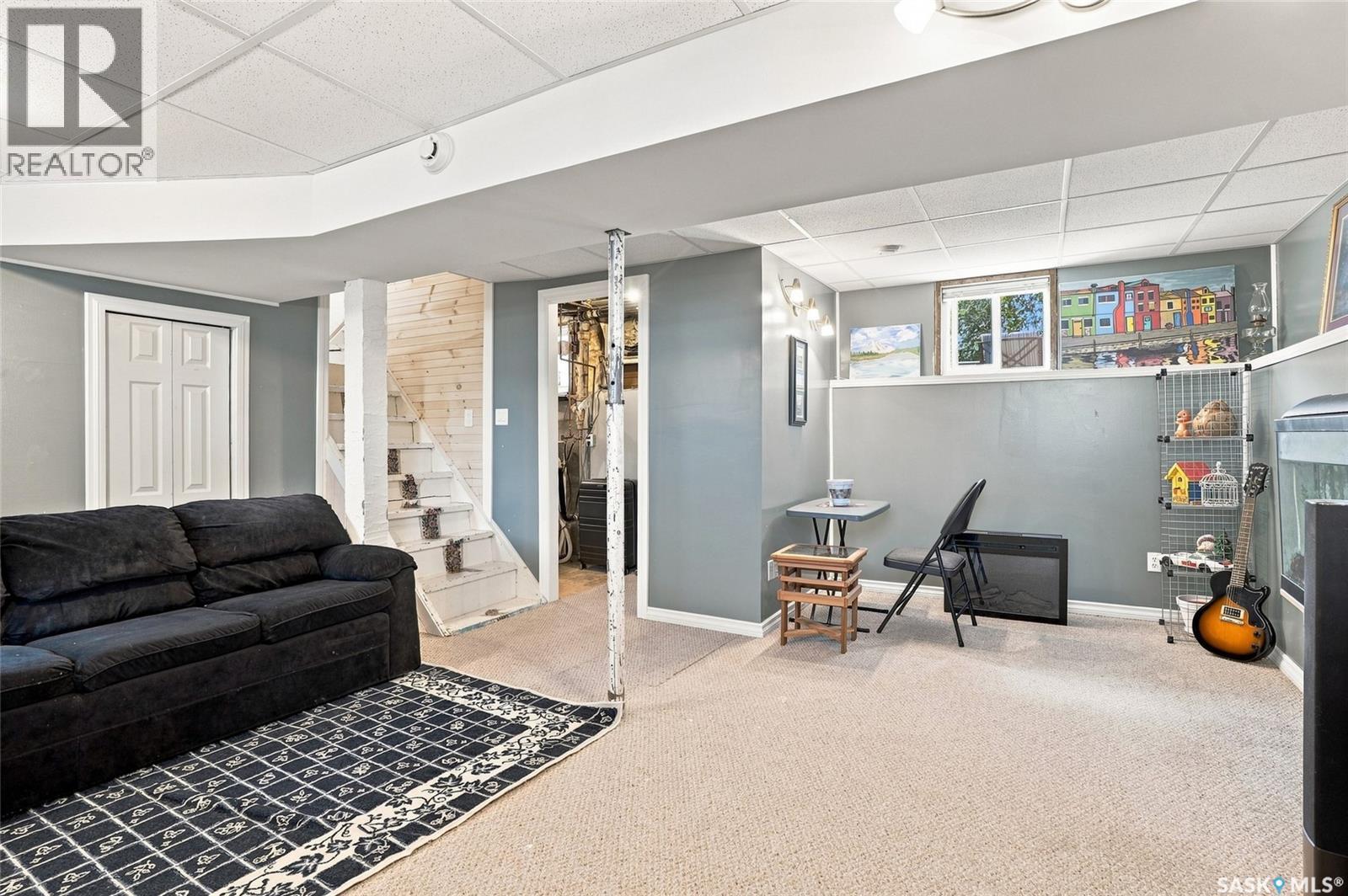 503 P AVENUE N - 26