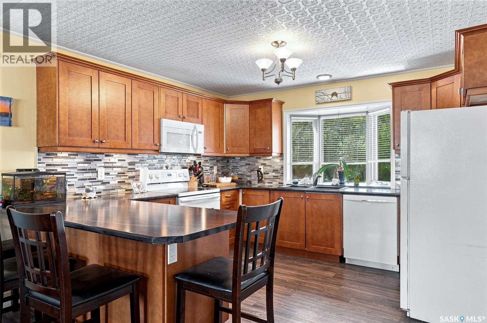 503 P AVENUE N - Image 9