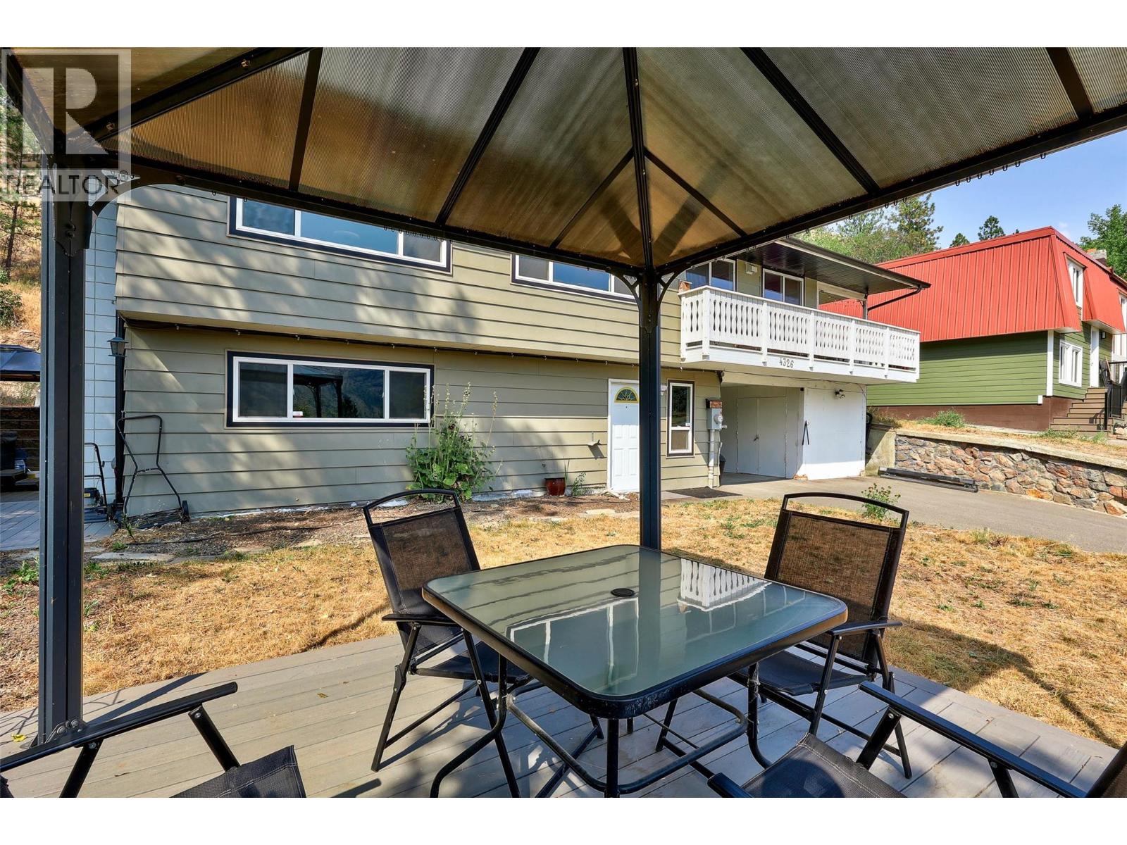 4326 KARINDALE Road - 34