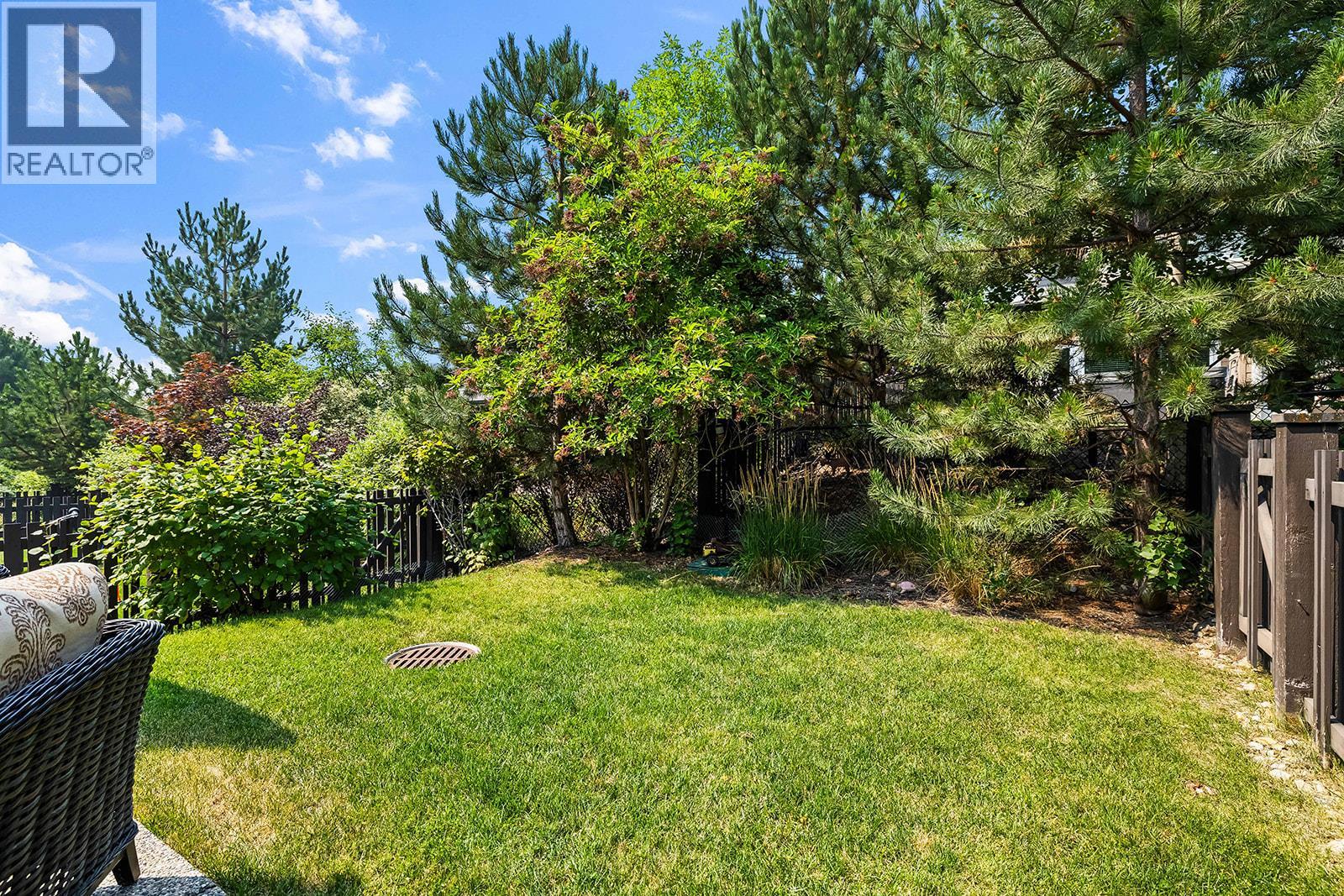 12905 Lake Hill Lane, Lake Country