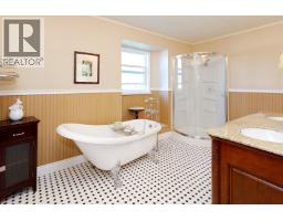 12612 215 Street, Maple Ridge, BC V4R2H3 Photo 31