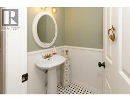 12612 215 Street, Maple Ridge, BC V4R2H3 Photo 22
