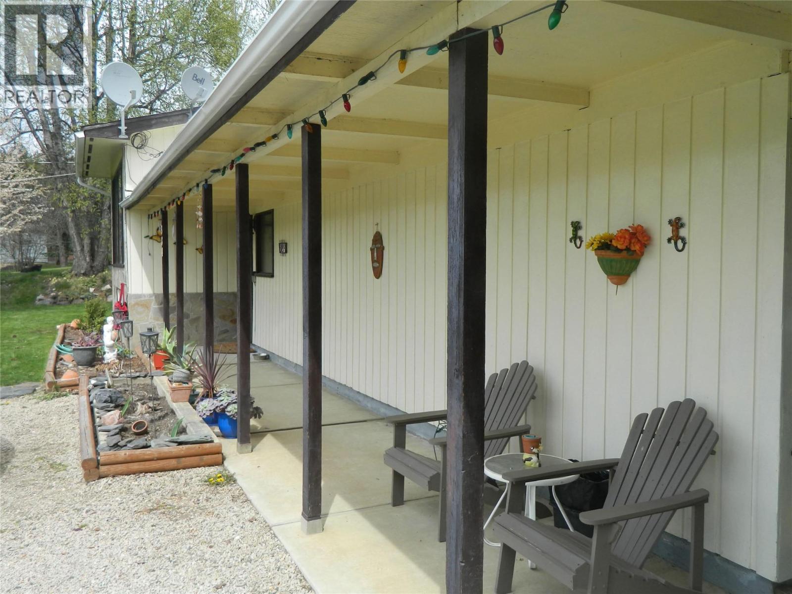 384 6 Highway S - 18