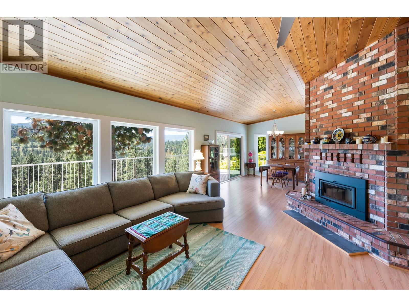 9931 CANYON VIEW Road, Summerland