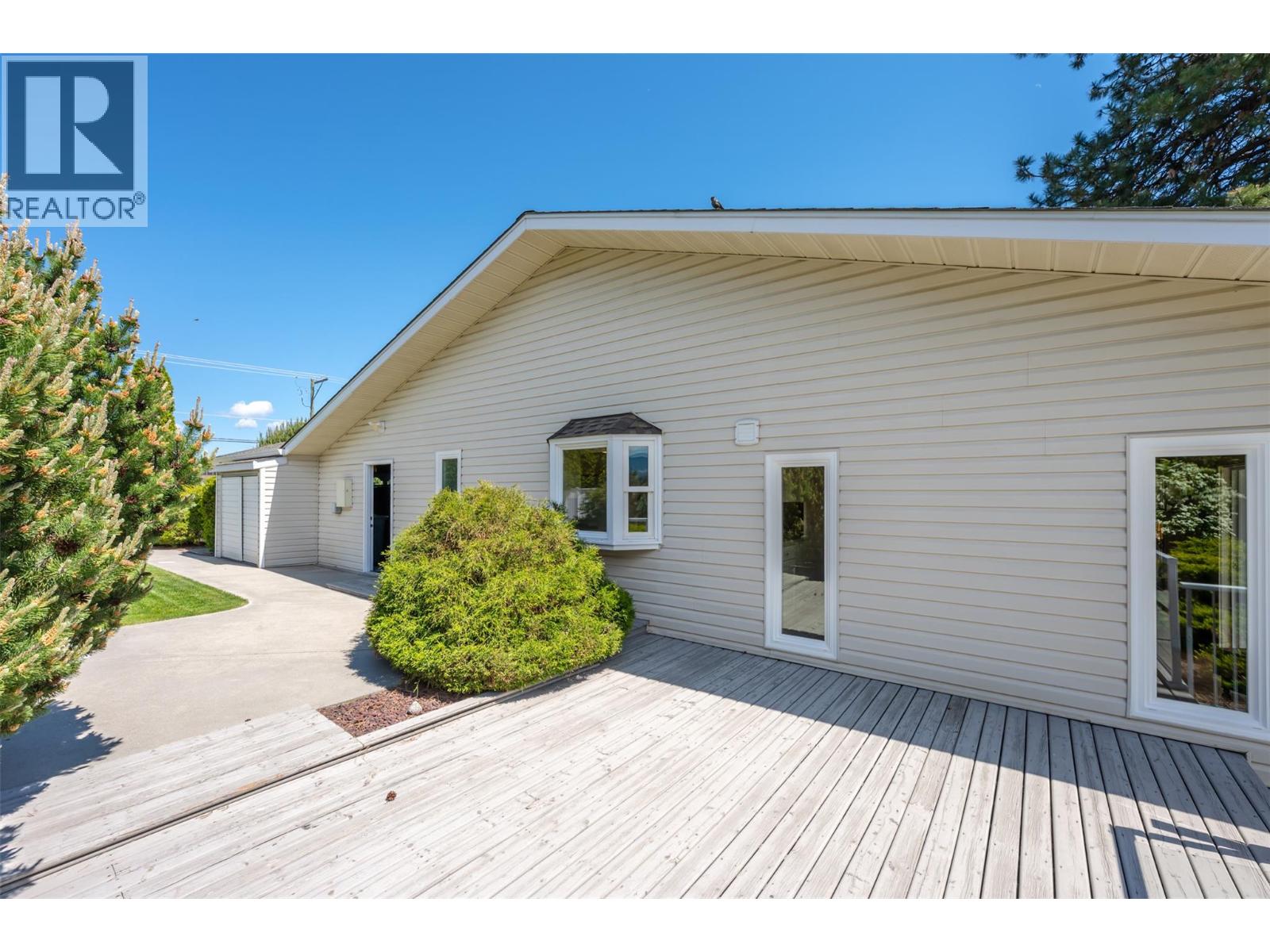 9931 CANYON VIEW Road, Summerland