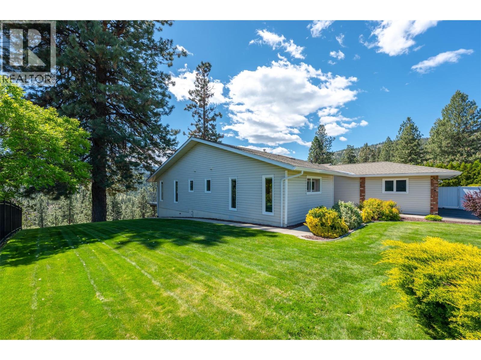9931 CANYON VIEW Road, Summerland