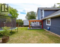 7859 Simpson Rd, Central Saanich, BC V8M2H3 Photo 43
