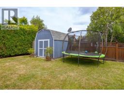 7859 Simpson Rd, Central Saanich, BC V8M2H3 Photo 42