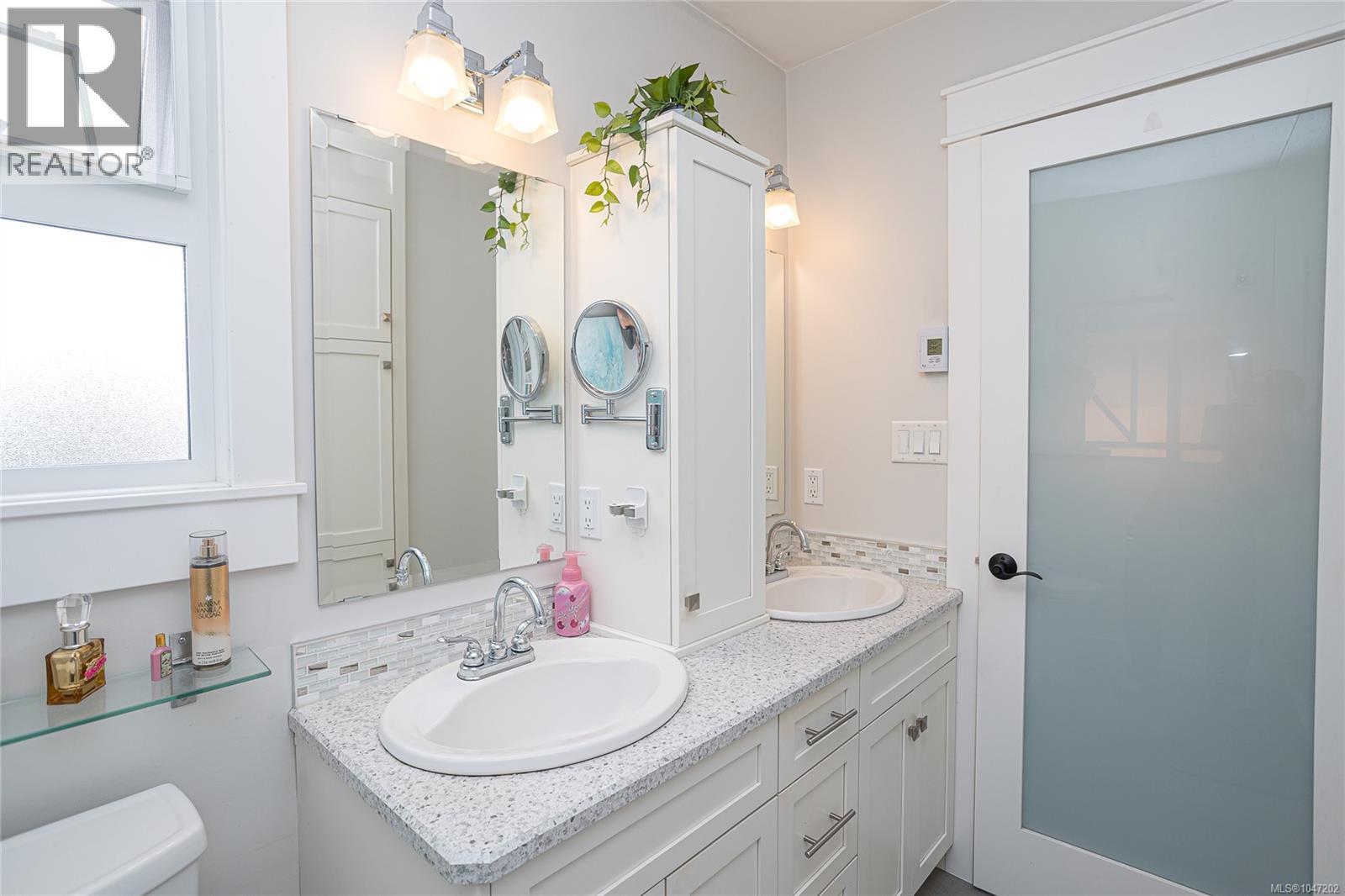 7859 Simpson Rd - Image 24