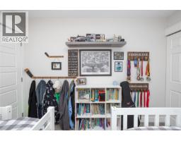 7859 Simpson Rd, Central Saanich, BC V8M2H3 Photo 29