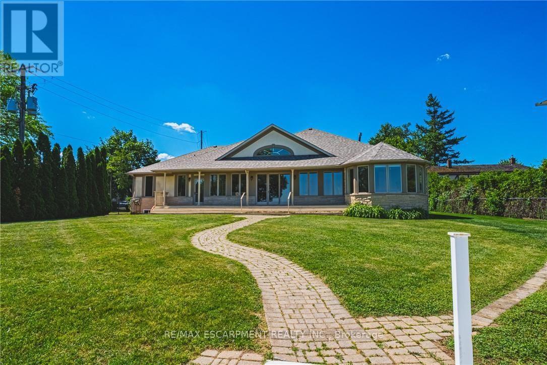 511 GLOVER ROAD - 44