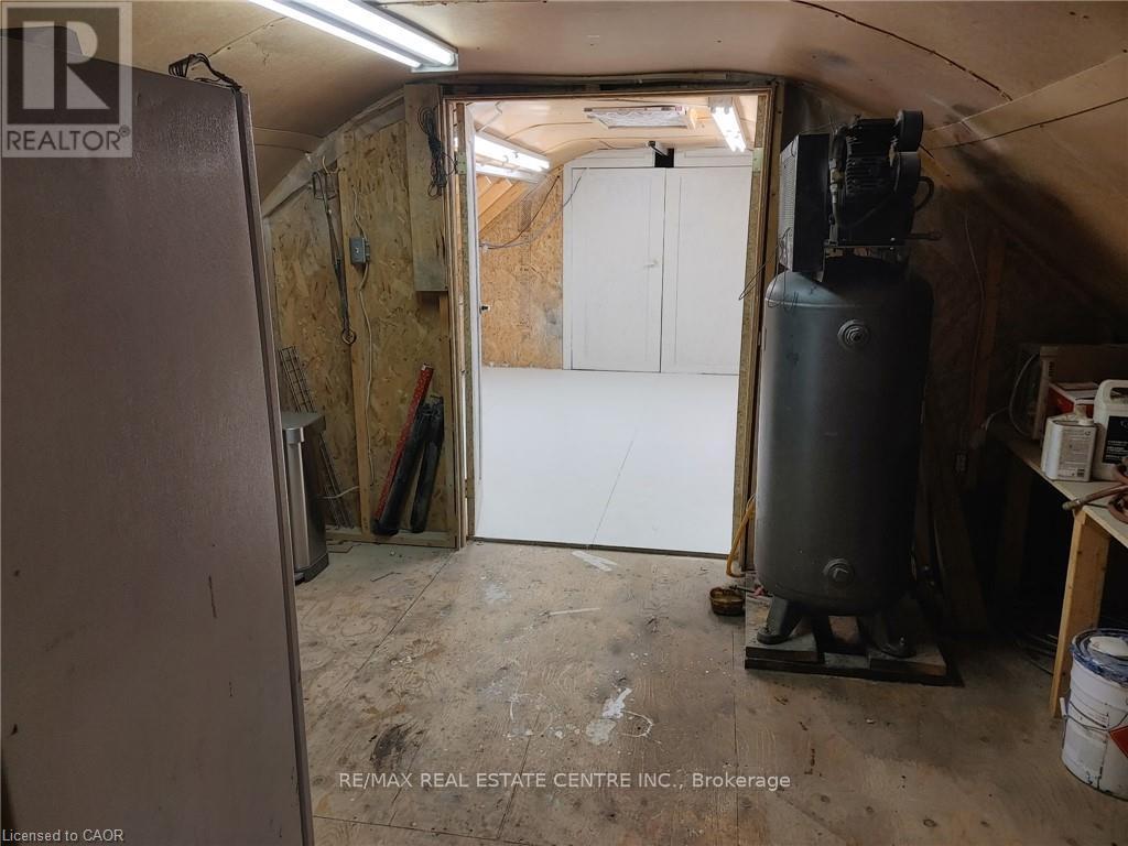 76 BRENTWOOD AVENUE - Image 36
