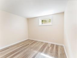 174 Hazelwood Crescent, Winnipeg, MB R2M4E6 Photo 23