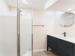 174 Hazelwood Crescent, Winnipeg, MB R2M4E6 Photo 27
