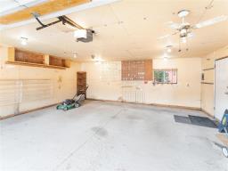 174 Hazelwood Crescent, Winnipeg, MB R2M4E6 Photo 34