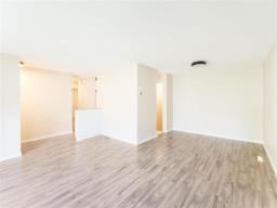 Bedroom - 174 Hazelwood Crescent, Winnipeg, MB R2M4E6 Photo 7