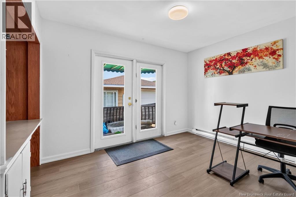 139 Ayer Avenue - Image 17